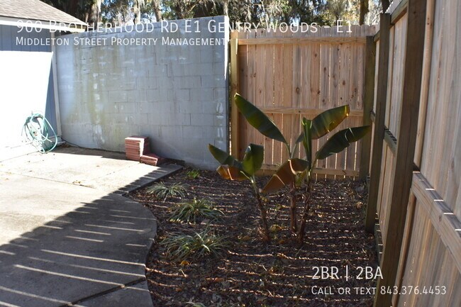 Building Photo - 900 Brotherhood Rd