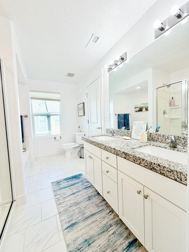 Building Photo - 1792 W Torlundy Dr