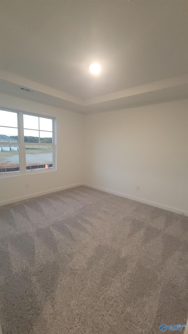 Building Photo - 7597 Discovery Pt Dr NW