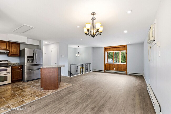 Building Photo - 3 Cherokee Dr