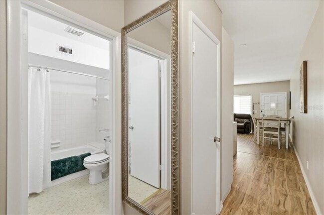 Building Photo - 2400 Franciscan Dr