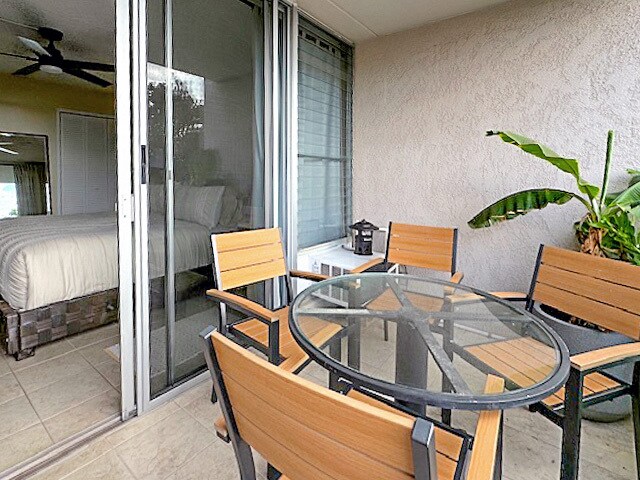 Outdoor lanai outside of master bedroom - 69-1647 Puako Beach Dr