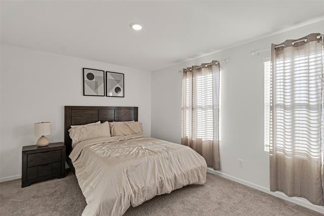 Building Photo - 8348 Hawkview Dr