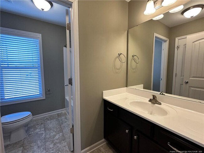 Building Photo - 5613 Bright View St