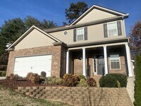 Building Photo - 1120 Maples Glen Ln