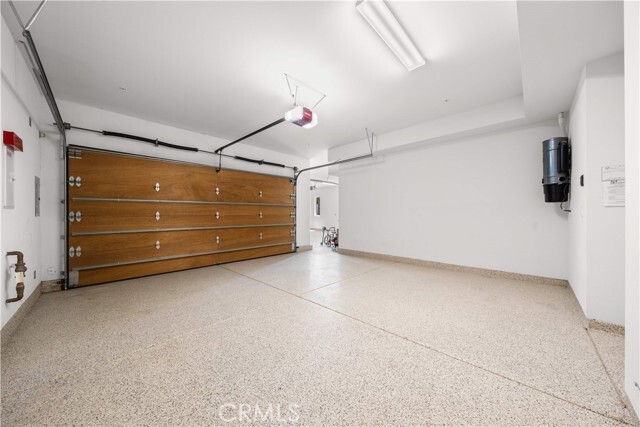 Building Photo - 101 Pinnacle Trl