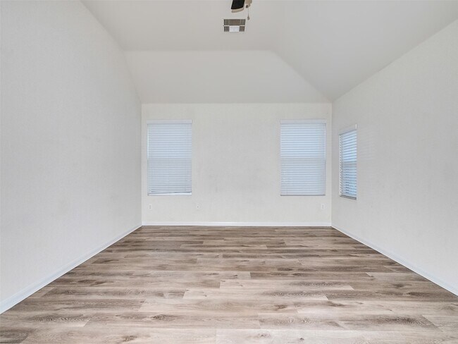 Building Photo - 12215 Zenith Ridge Way