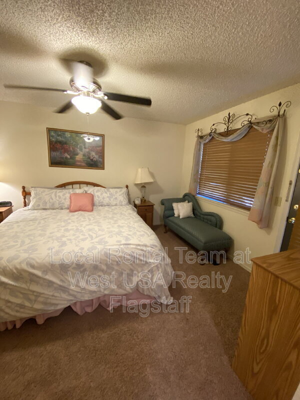 Building Photo - 2707 N Walnut Hills Dr