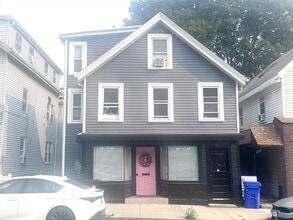 Building Photo - 95 Boylston St