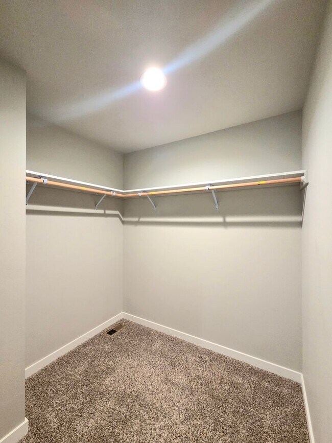 Building Photo - Sage Brooke Neighborhood 3 Bed, 2 Bath House for Rent!