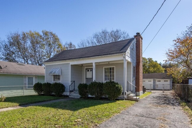 Building Photo - 1220 Hammond Ave