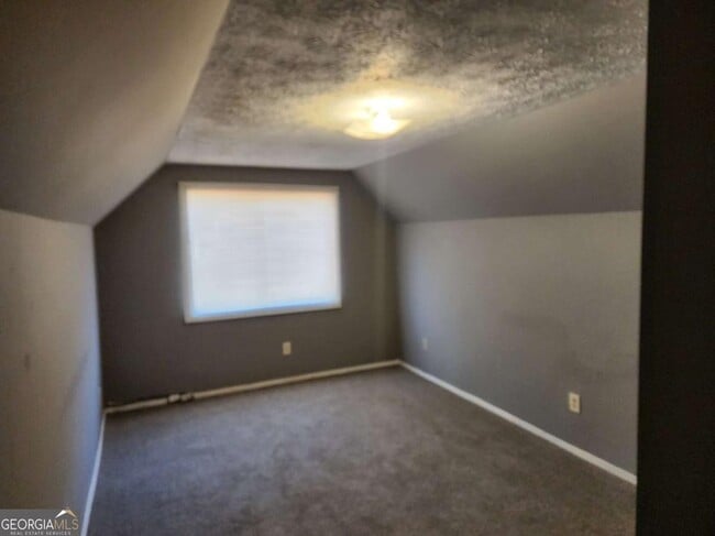 Building Photo - 128 Cardinal Ln