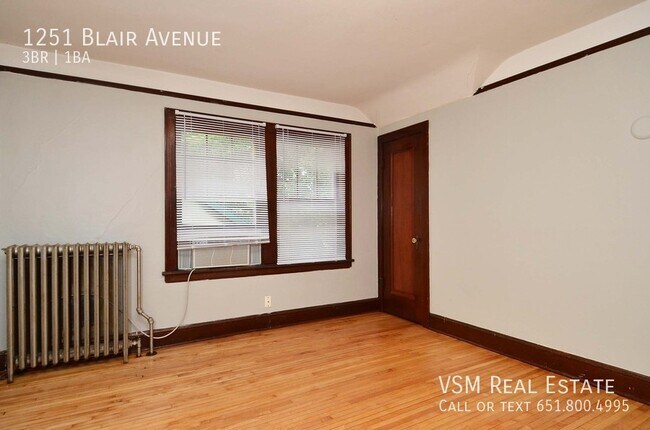 Building Photo - Beautiful 3 BD / 1 BA St. Paul Duplex.