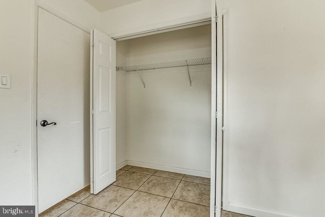 Building Photo - 6306 Yellowstone Dr