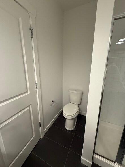 Building Photo - 2168 N 185th St