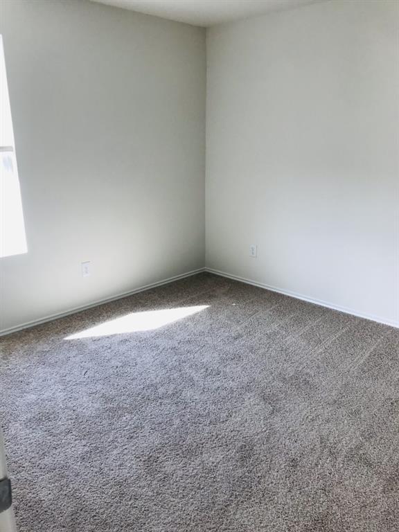 Building Photo - 255 Dorchester Dr