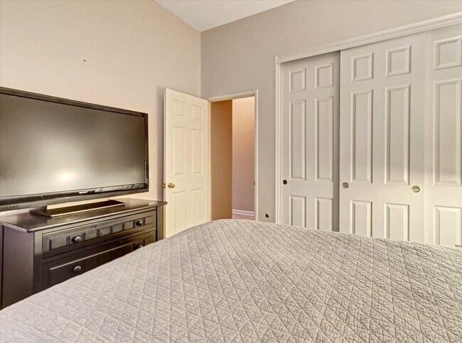 Building Photo - 77573 Ashberry Ct
