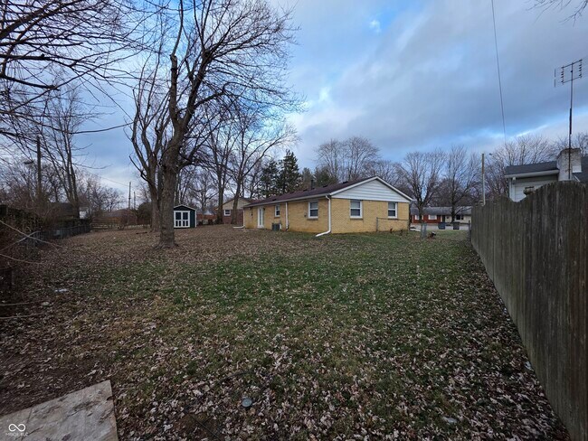 Building Photo - 1936 Heather Ct