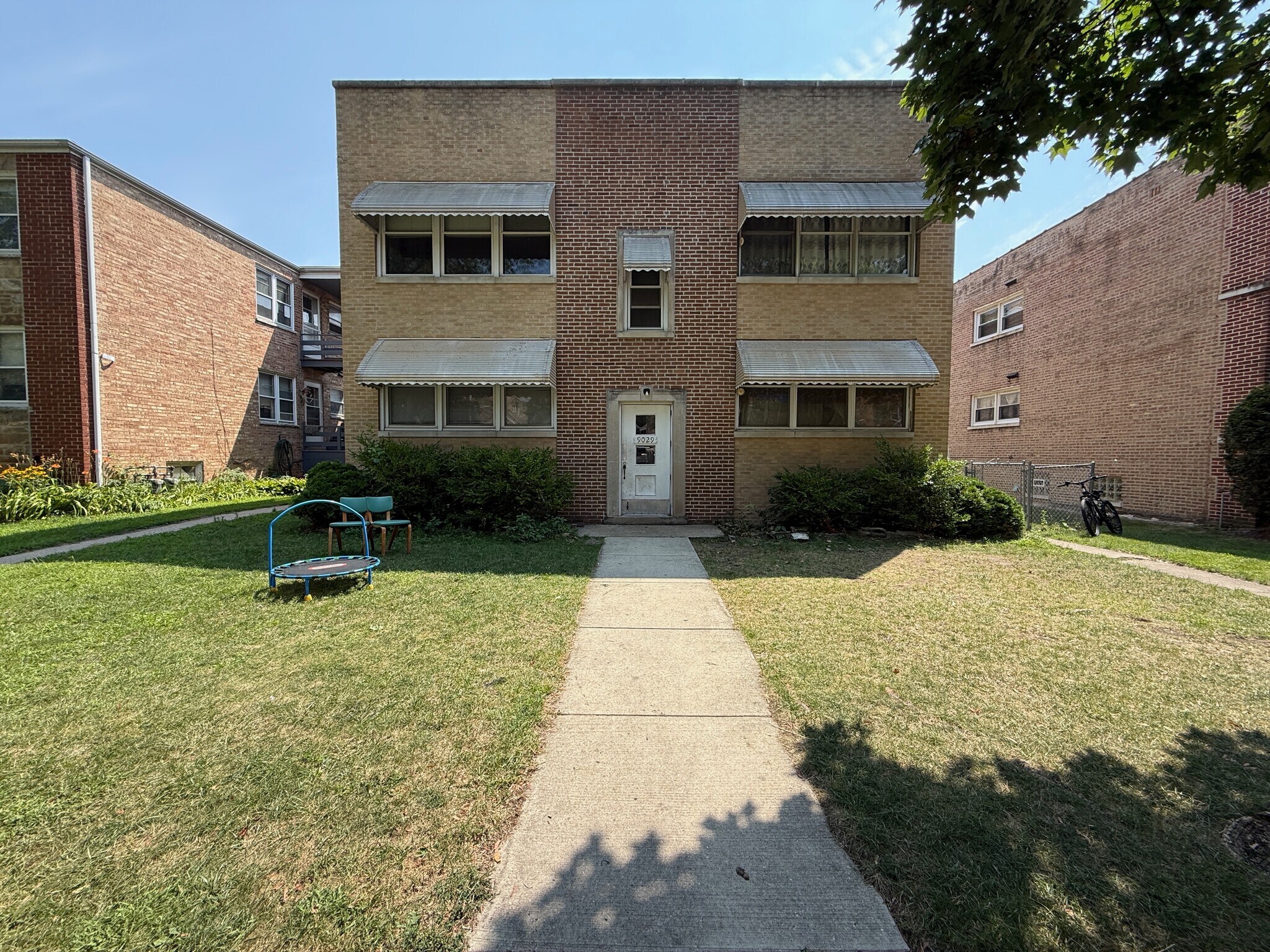 Building Photo - 9029 La Crosse Ave