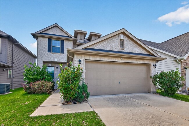 Building Photo - 14206 Singing Oaks Trl