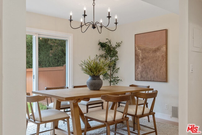 Building Photo - 4032 Yankee Dr