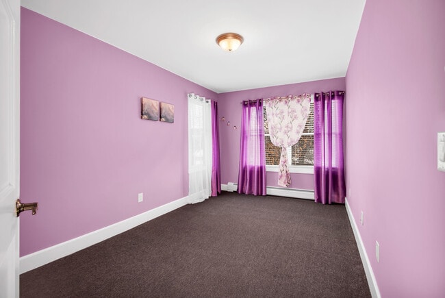 Building Photo - 680 Belmont Ave
