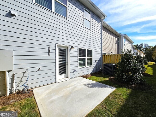 Building Photo - 338 Lanier Cir