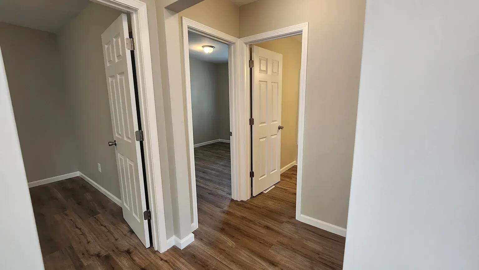 Building Photo - 223 Jefferson Ave