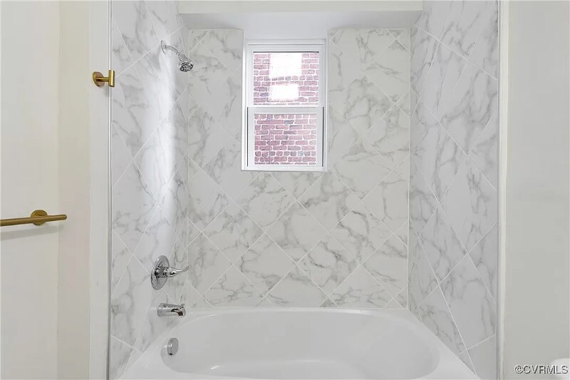 Building Photo - 3139 Ellwood Ave