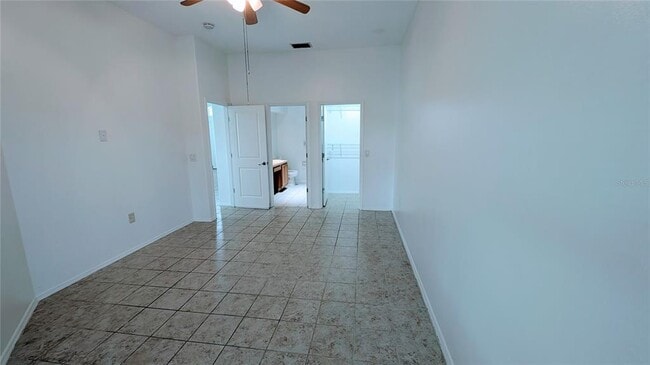 Building Photo - 13940 Corrine Key Pl