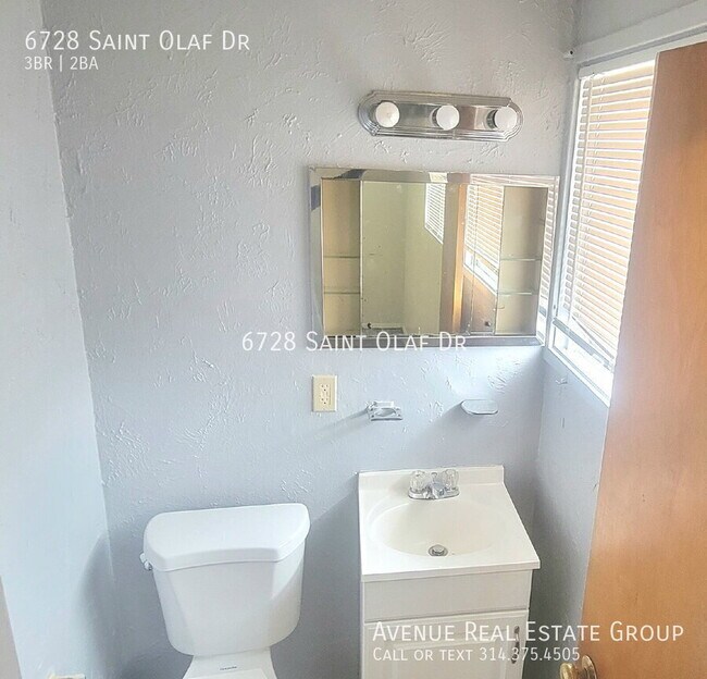 Building Photo - 6728 St Olaf Dr