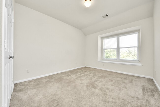 Building Photo - 24123 Adobe Ridge Ln