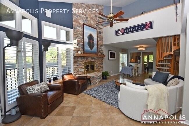 Building Photo - 2118 Chesapeake Harbour Dr