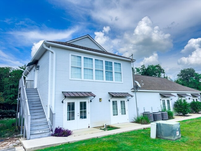 Building Photo - 12481 Homeport Dr