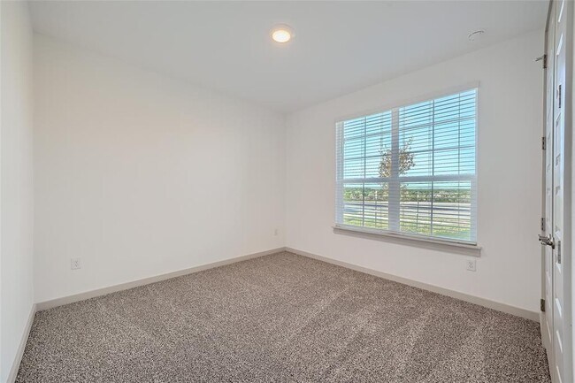 Building Photo - 509 Barton Run Dr