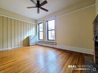 Building Photo - 2 bedroom in CHICAGO IL 60610