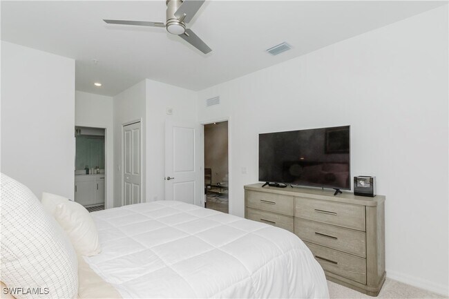 Building Photo - 5629 Double Eagle Cir