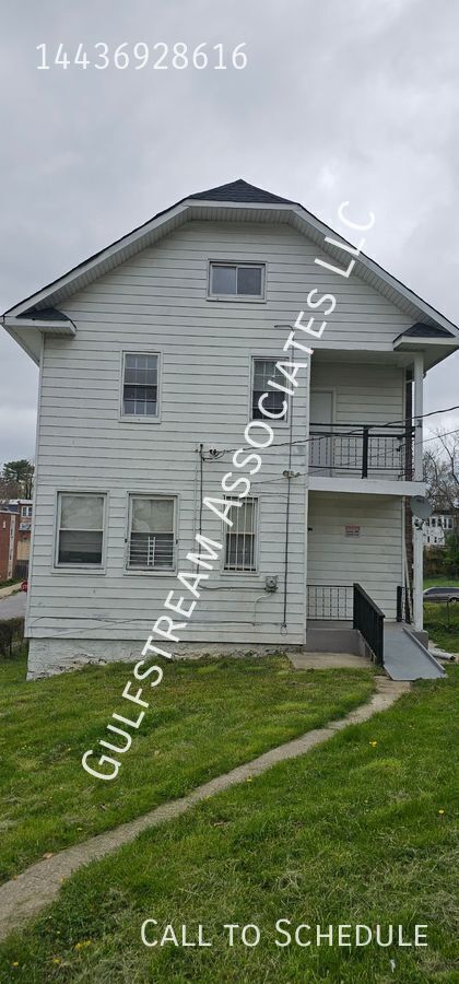 Building Photo - 4031 Fairview Ave