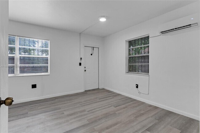 Building Photo - 46 NW 62nd St