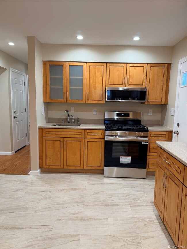 Building Photo - 21 W Centennial Ave