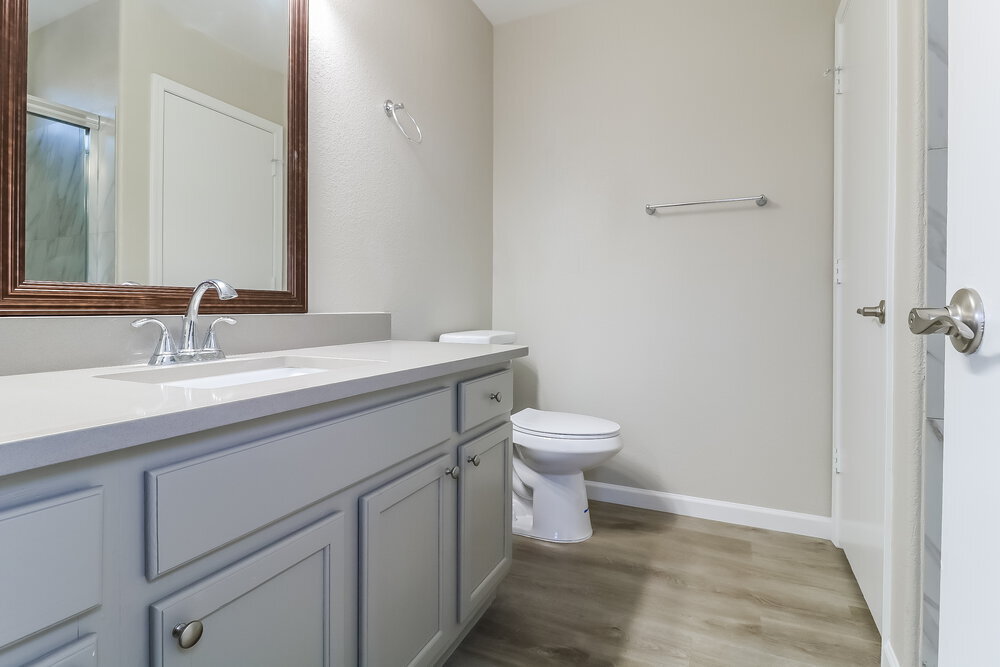 Building Photo - 12508 W Windsor Blvd