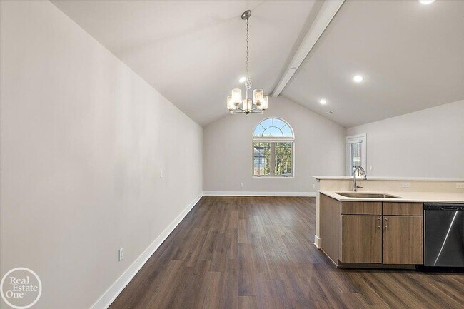 Building Photo - 2676 Barrington Square