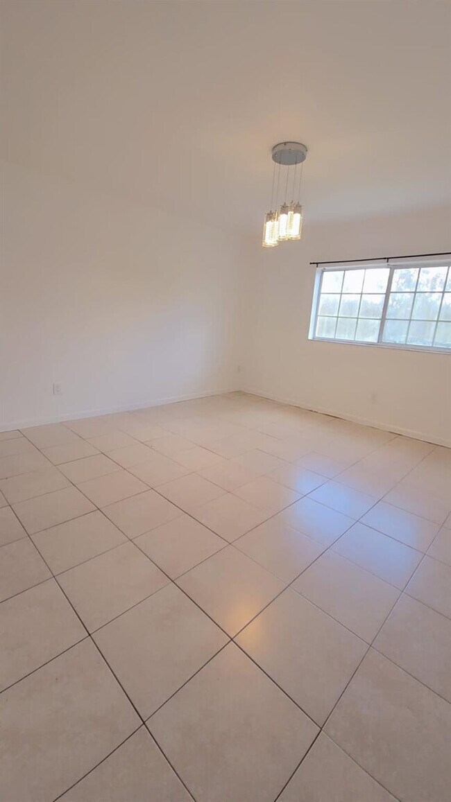 Building Photo - 3640 N 56th Ave