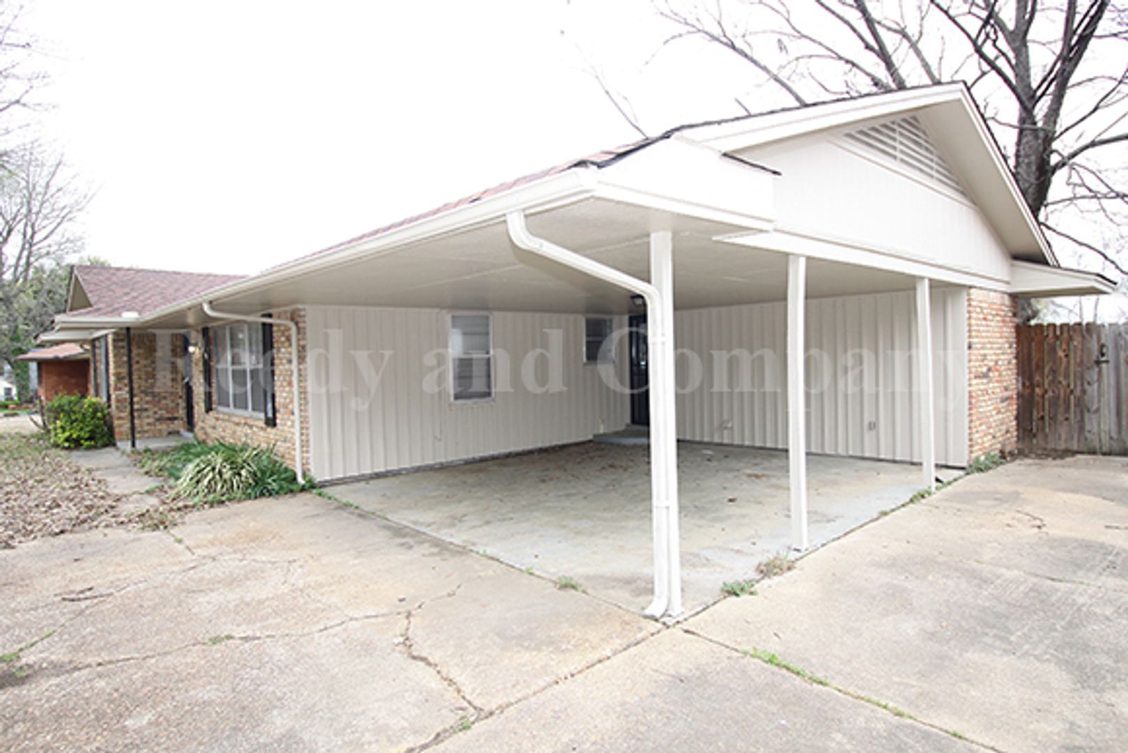 Building Photo - 1718 Borden Dr