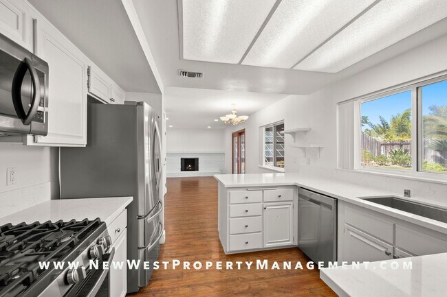 Building Photo - Renovated Poway 5-Bedroom, Available Now! ...