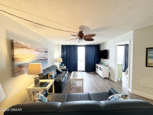 Building Photo - 3115 S Atlantic Ave