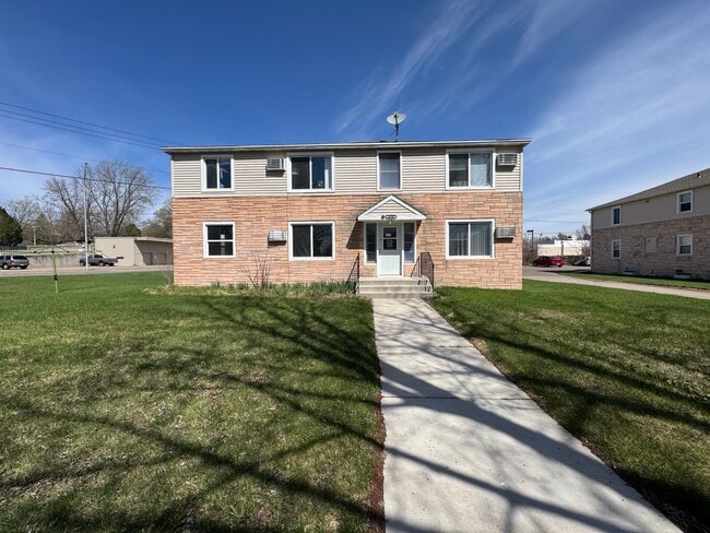 Building Photo - 1710 Goff Ave