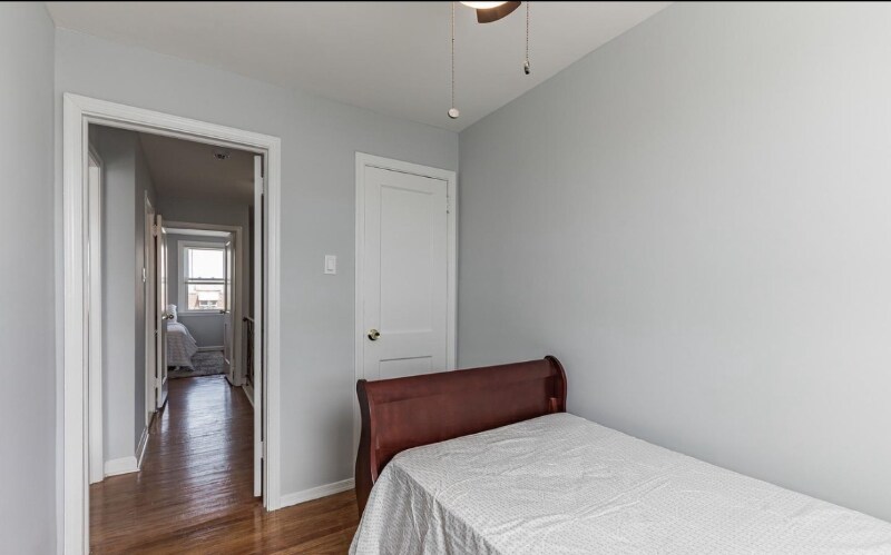 Building Photo - 4310 I St