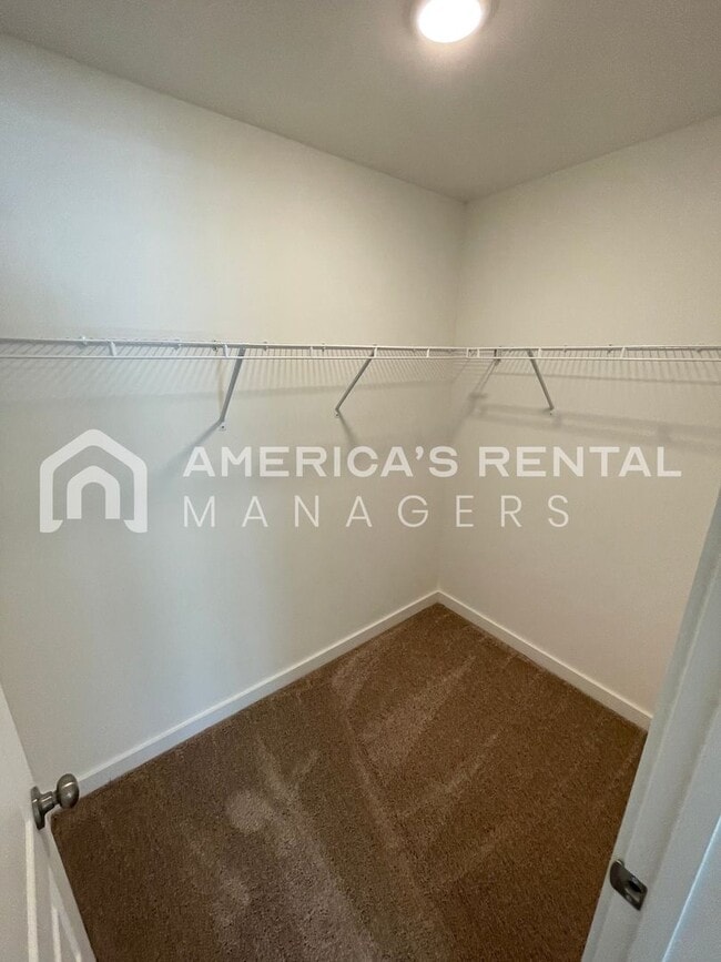 Building Photo - Home for Rent in Calera, AL!!! View with 48 Hours Notice!