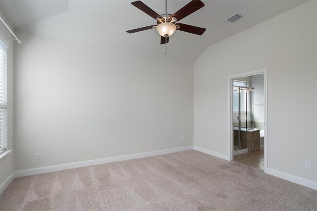 Building Photo - 209 Methodius Dr